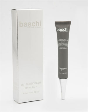 รูปภาพของ BASCHI UV SUNSCREEN SPF30 PA++ 20 กรัม